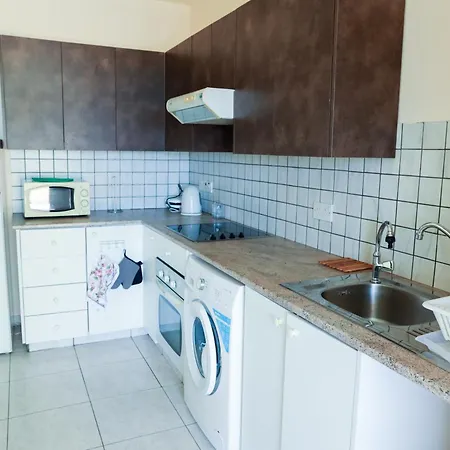 Mackenzie Flat 101 Apartment Larnaca Exterior photo