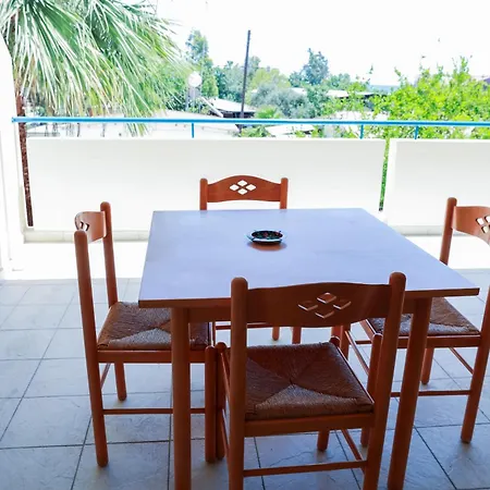 Mackenzie Flat 101 Apartment Larnaca Exterior photo