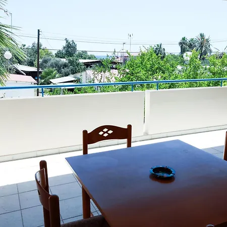 Mackenzie Flat 101 Apartment Larnaca Exterior photo