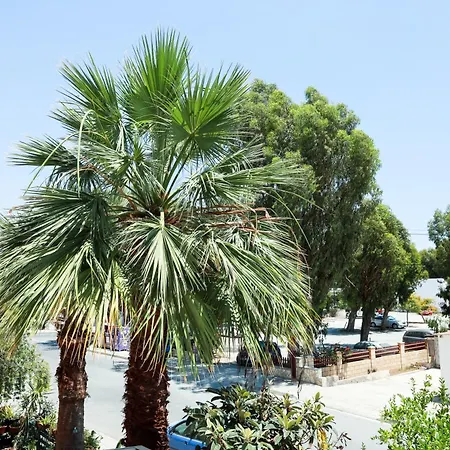 Mackenzie Flat 101 Apartment Larnaca Exterior photo