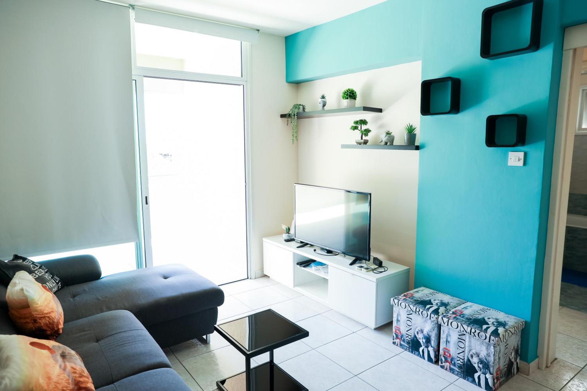 Апартаменти Mackenzie Flat 101 *